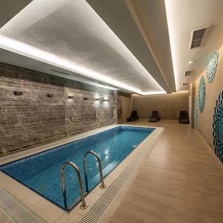 Taksim Petek اسطنبول