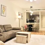 Taksim Petek Apartment