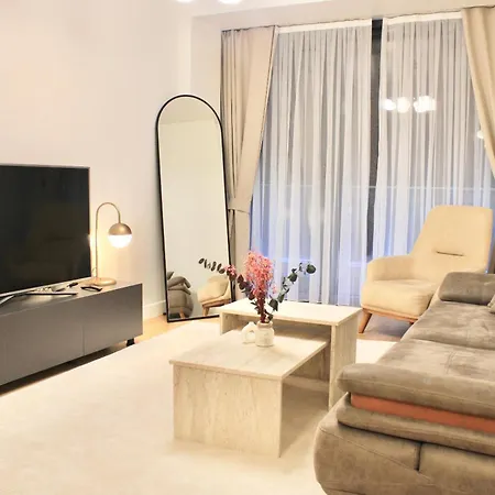 Apartamento Taksim Petek